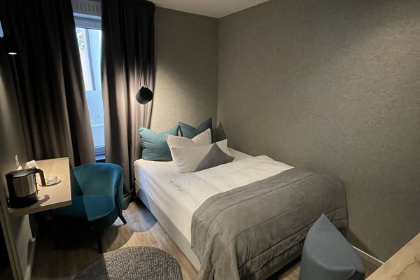 Ropa de cama hipoalergénica y minibar