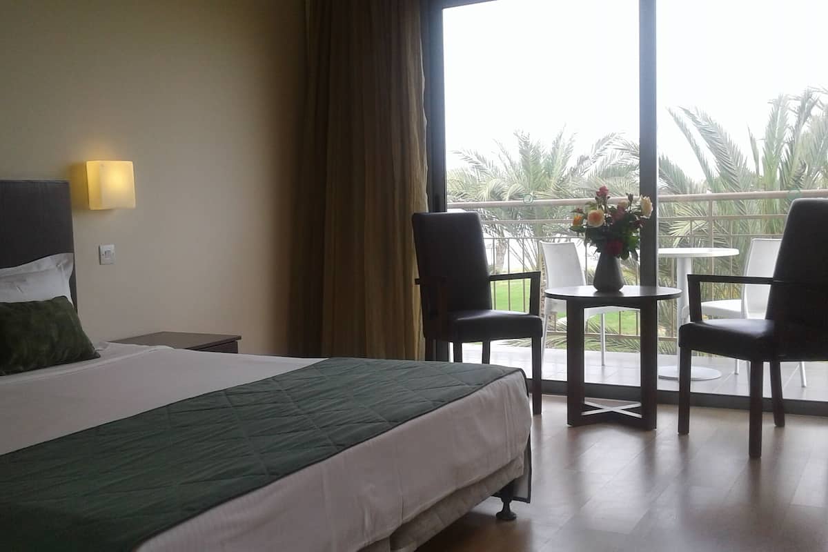 in-room safe, blackout curtains, rollaway beds, free wifi