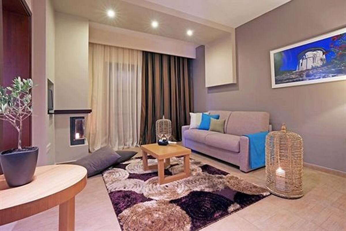 Suite, Fireplace | In-room safe, desk, laptop workspace, soundproofing