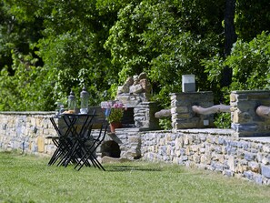 Grill-/Picknickplatz