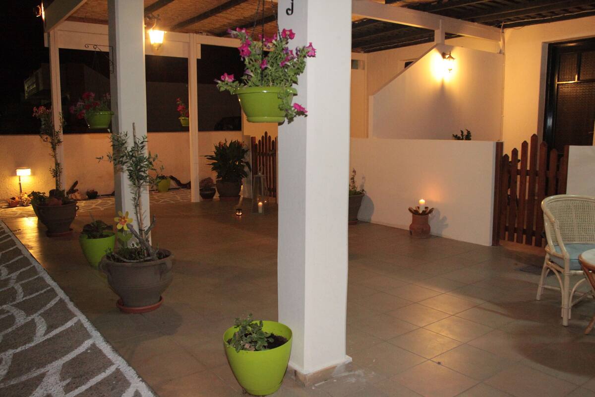 Apartment, 2 Bedrooms | Teres/patio