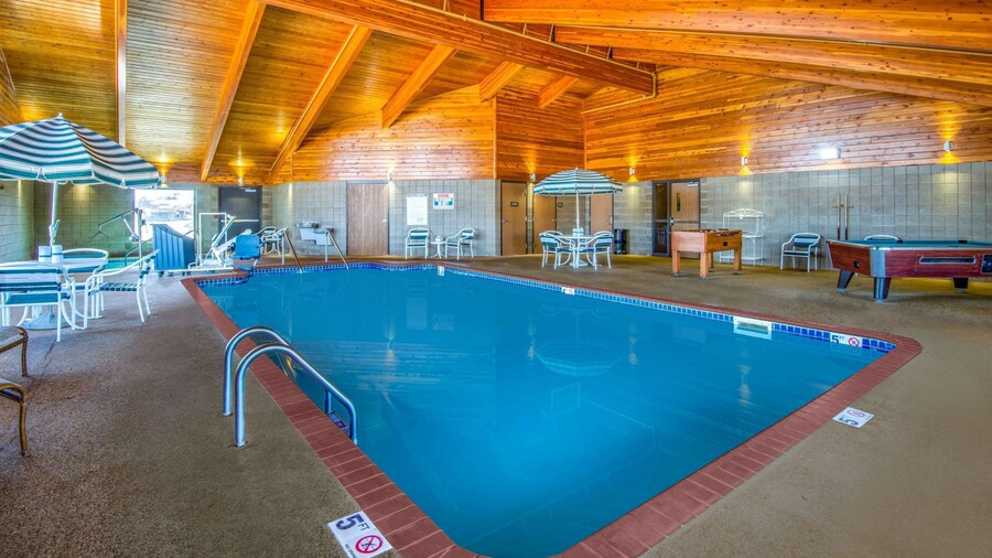 AmericInn by Wyndham Pampa - Event Center