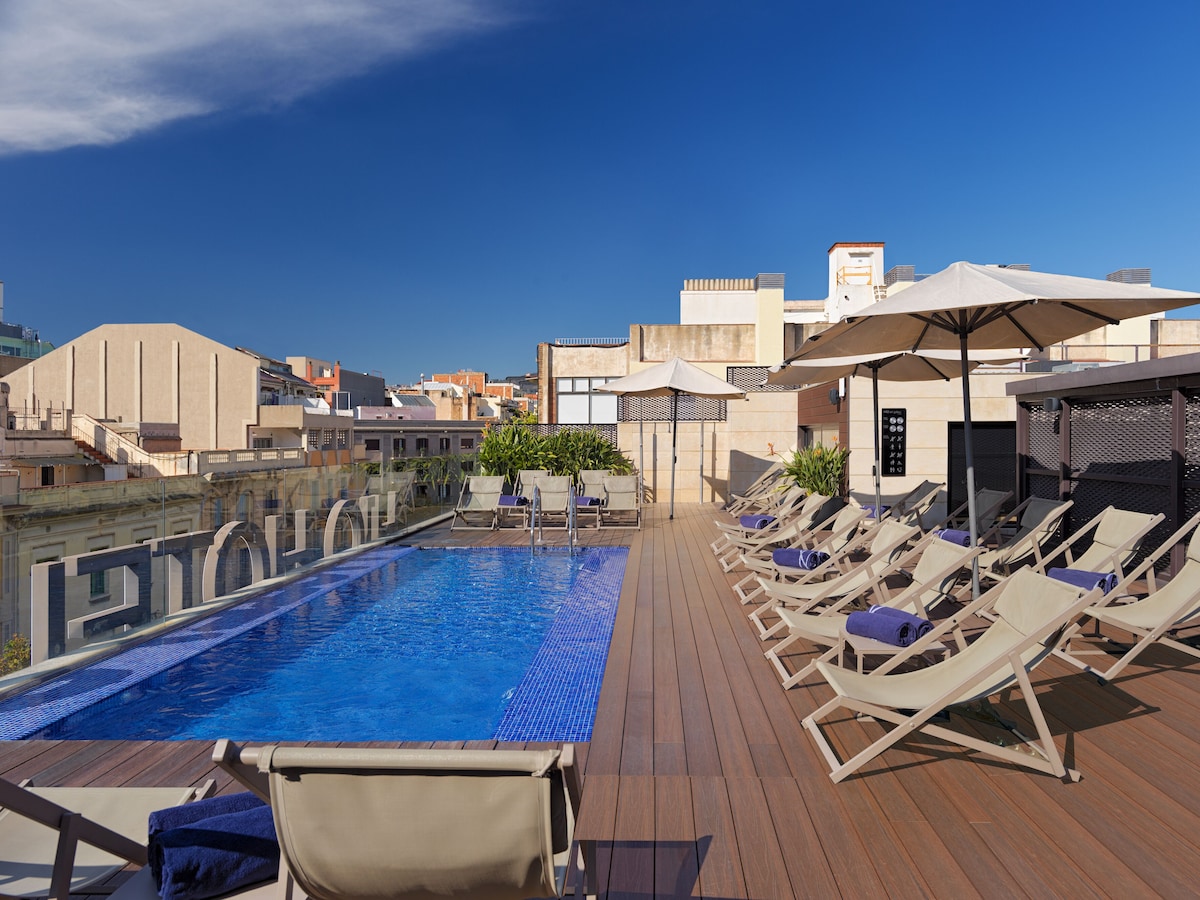 Discover the best hotels in Barcelona. Honest reviews, safety tips, and personal insights to help you choose where to stay in Barcelona first time.