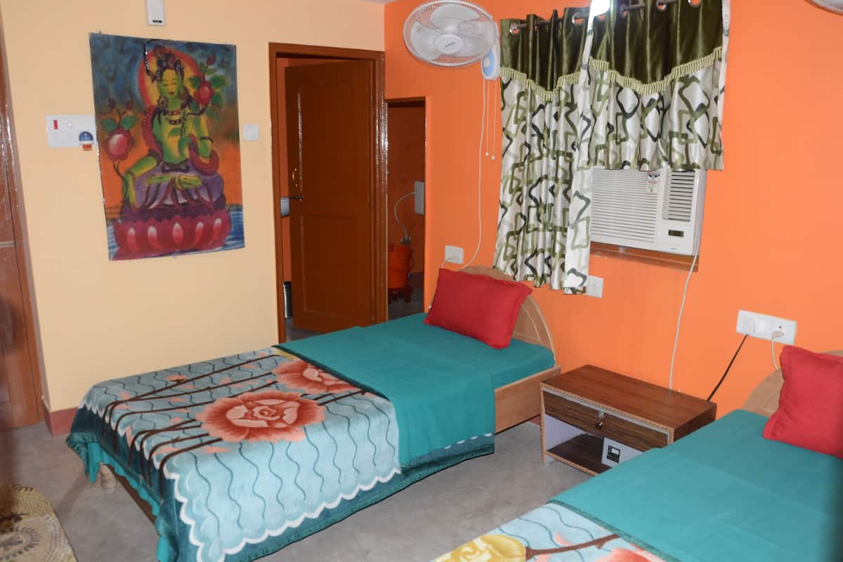 1 bedroom, desk, soundproofing, iron/ironing board