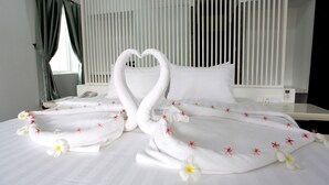 Junior-Suite, Balkon, Poolblick (Free Pick Up) | Zimmerausstattung