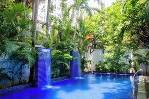 2 outdoor pools, pool umbrellas, pool loungers