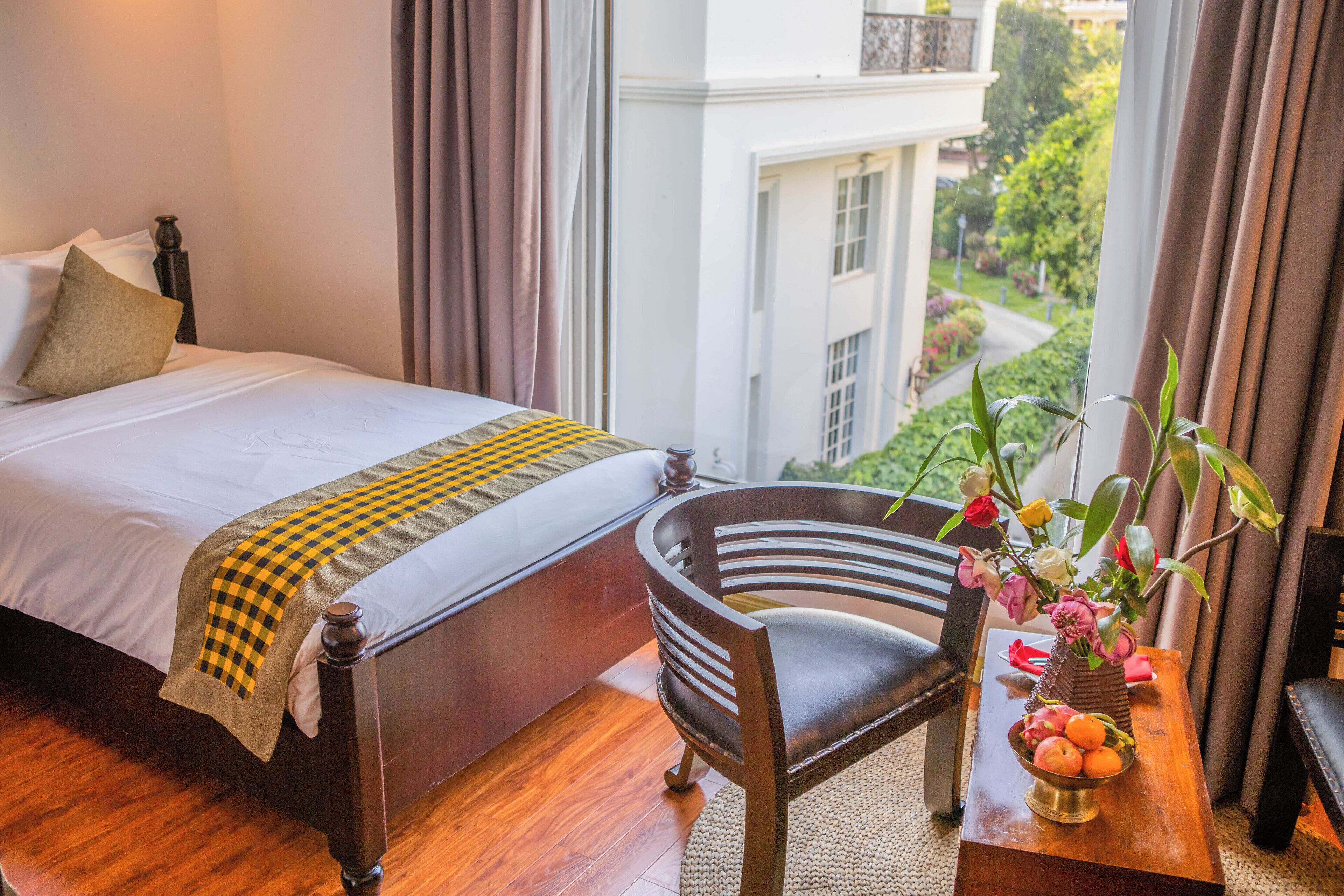 junior suite triple room (3 single) | egyptian cotton sheets, premium bedding, minibar, in-room safe