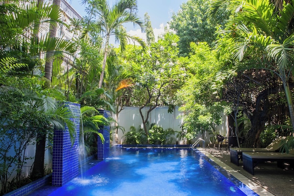 2 outdoor pools, pool umbrellas, sun loungers