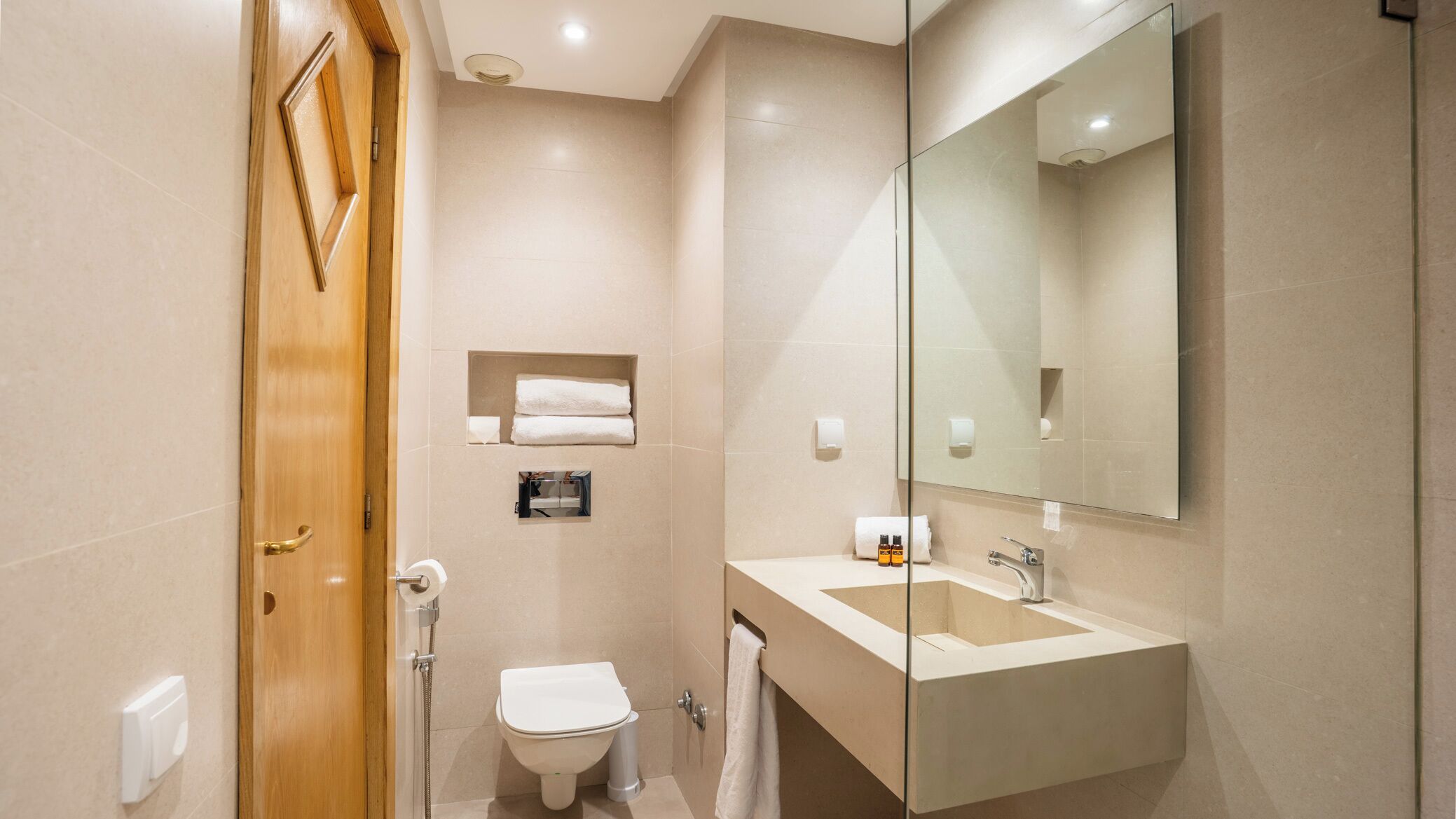 Single Room | Frette Italian sheets, premium bedding, memory foam beds, minibar