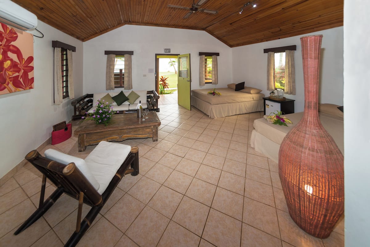 1 bedroom, minibar, in-room safe, desk