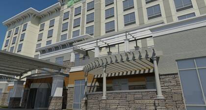 Holiday Inn Hotel & Suites Davenport by IHG