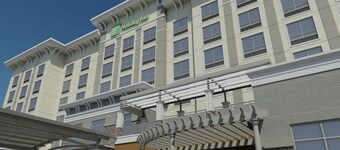 Holiday Inn Hotel & Suites Davenport by IHG