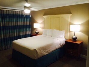 Condo, 2 Bedrooms | Ilmaiset vauvansängyt, ilmainen Wi-Fi