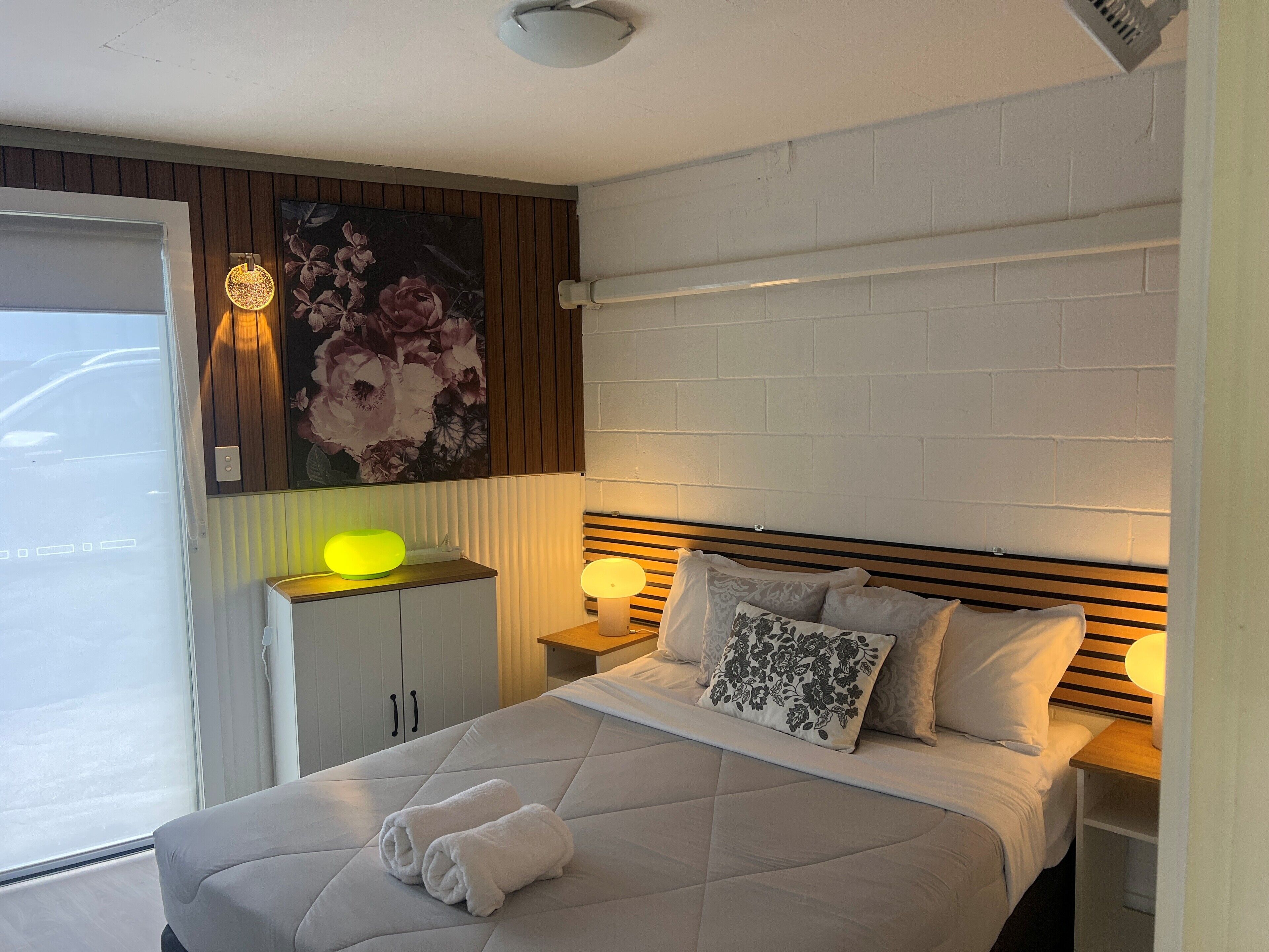 Photo - Airway Motel