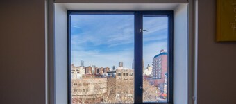 Leon Hotel LES