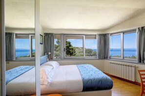 Economy Double Room, Sea View