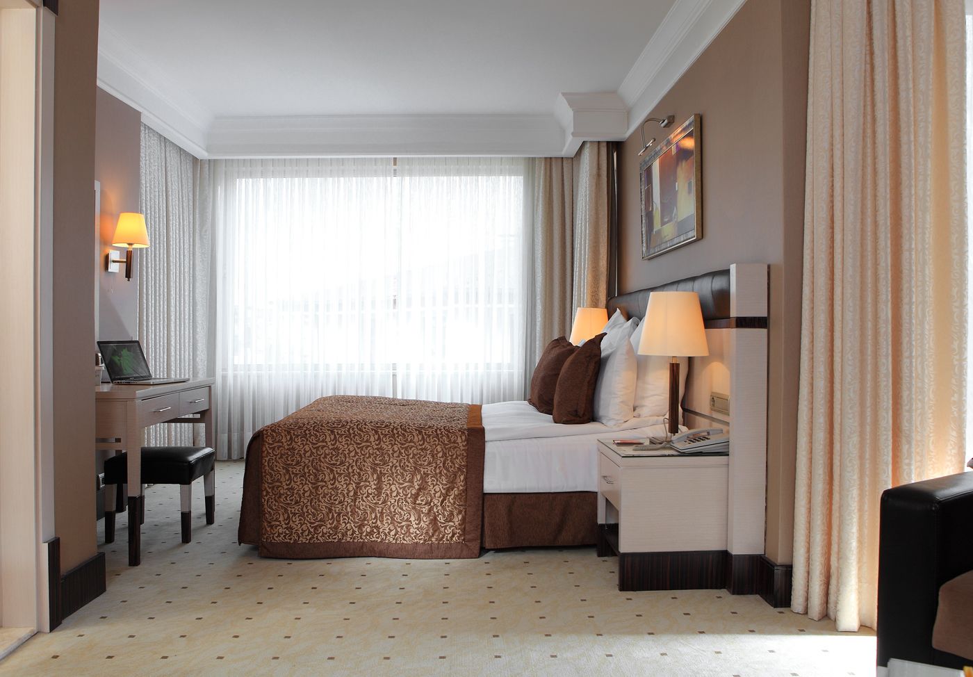 superior room | minibar, desk, free wifi