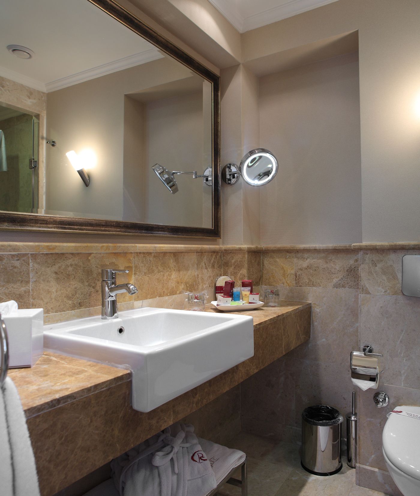 superior room | bathroom sink