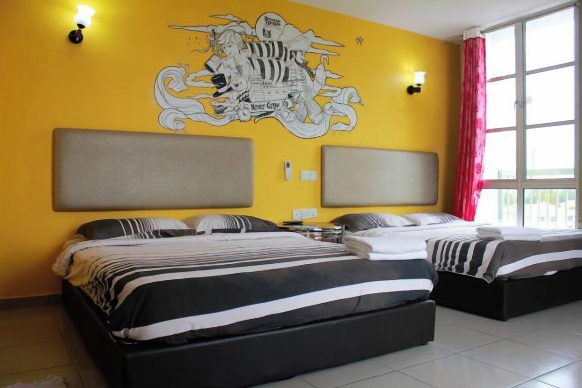 In-room safe, desk, iron/ironing board (on request), WiFi (free)