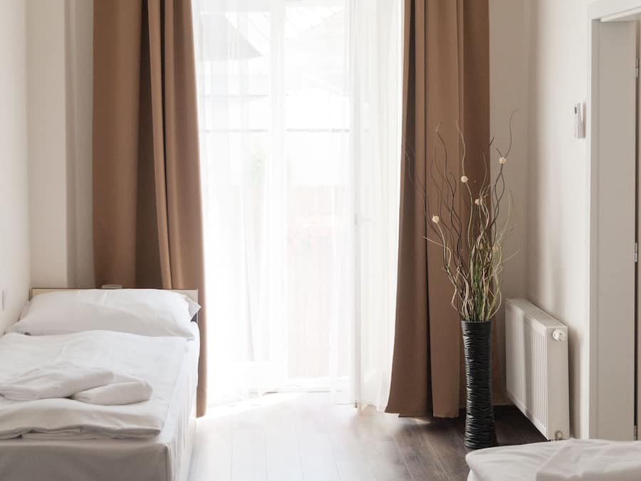 Apartamento, terraza | Caja fuerte, cortinas opacas, sistema de insonorización