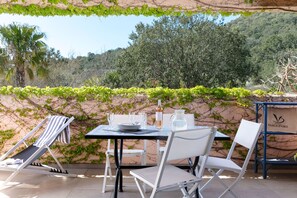 Leilighet – superior, 2 soverom, terrasse | Terrasse/patio