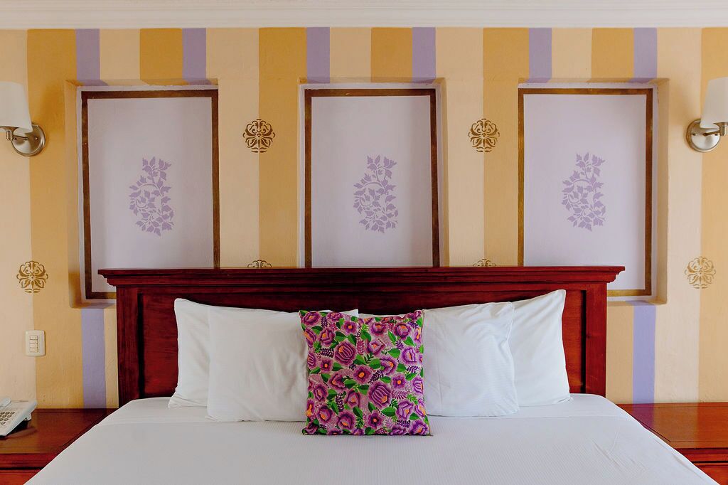 Junior Suite King  | In-room safe, desk, blackout curtains, soundproofing