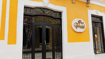 Fachada da propriedade