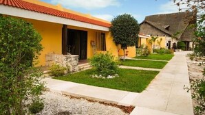 Unclassified image, 4 of 8, button - Playa Maya Resorts (Celestún)