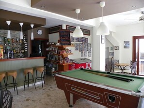 Billiards - Sea 'n Lake View Hotel Apartments (Larnaca)