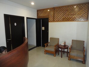 Soins corporels, enveloppements corporels, gommages corporels