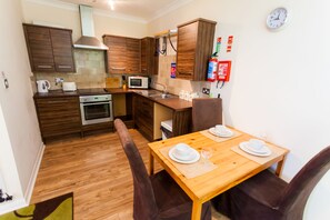 Junior Apartment, 2 Bedrooms | Private kitchen | Fridge, microwave, electric kettle, high chair - Albion House (Pembroke Dock)
