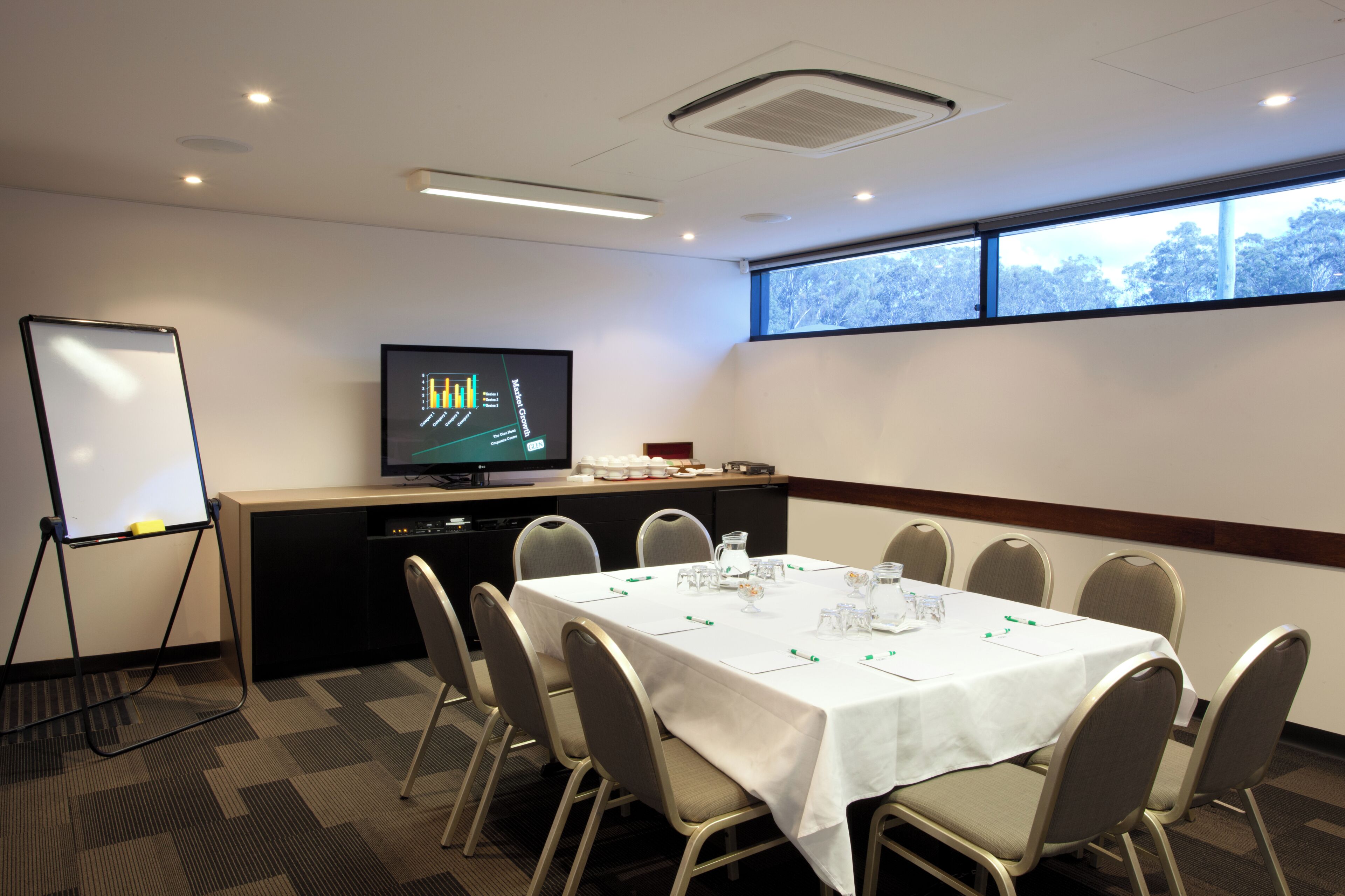 Foto - The Glen Hotel & Suites