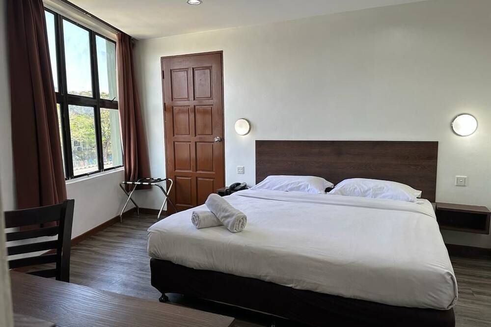 Baron Hotel