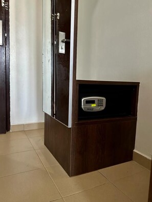 Standard Room | In-room safe, desk, blackout curtains, soundproofing