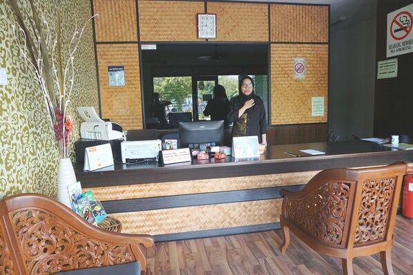 Reception - 1 Baron Motel (Langkawi)