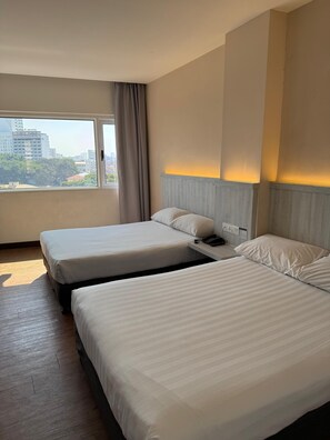 豪華客房 | 書桌、熨斗/熨衣板、折疊床/加床、免費無線上網