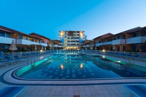 Utomhuspool
