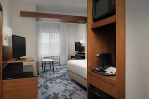Executive Suite, 1 King Bed with Sofa bed
