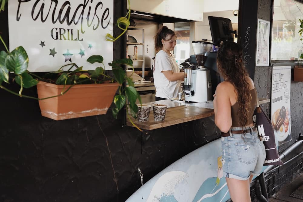 Backpackers In Paradise Resort - Hostel