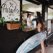 Backpackers In Paradise Resort - Hostel