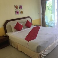 高级房, 1 张双人床或 2 张单人床 | 办公桌、免费 WiFi、床单