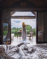 Bungalow, 1 Bedroom | Egyptian cotton sheets, premium bedding, Select Comfort beds, minibar