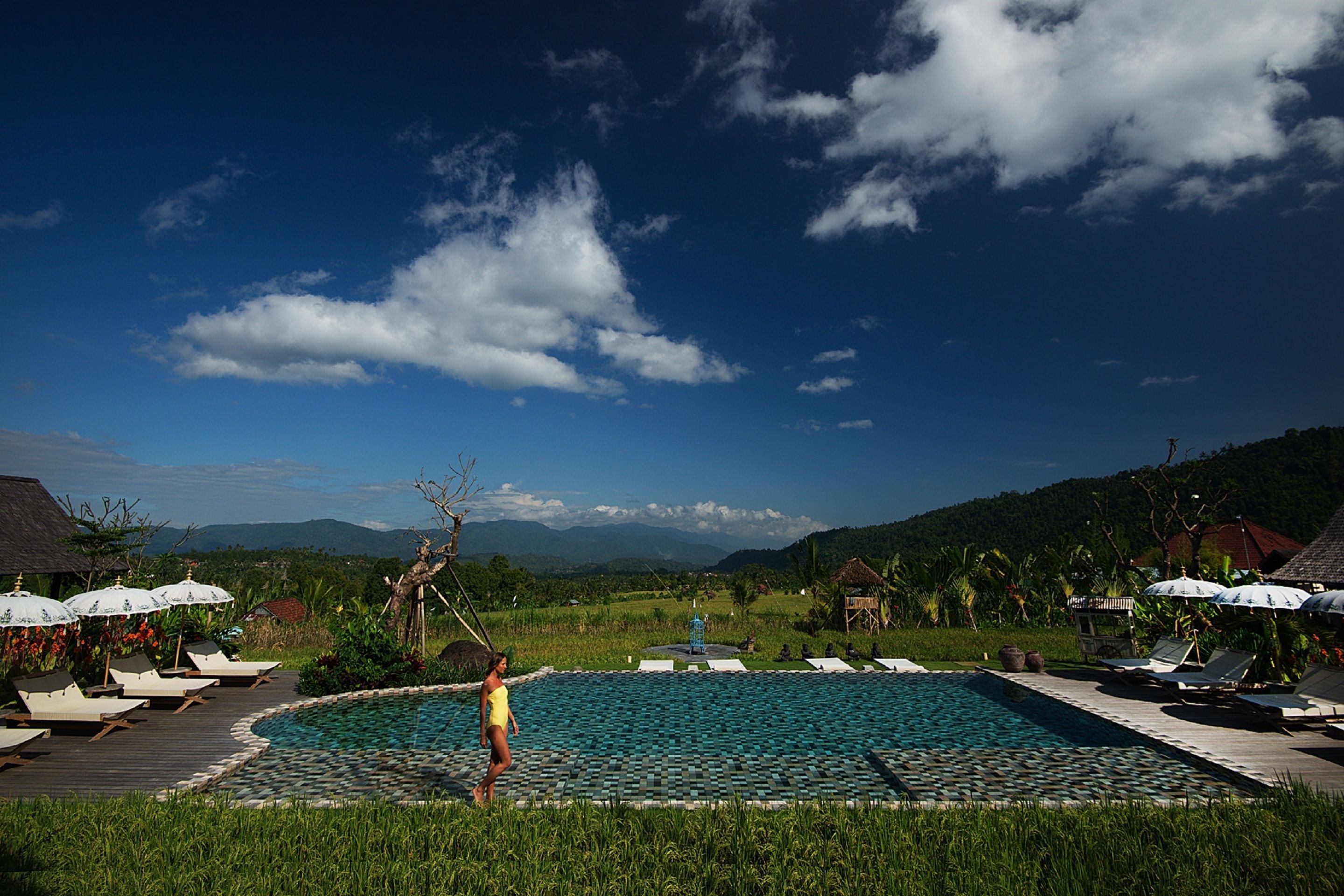 outdoor pool, pool loungers