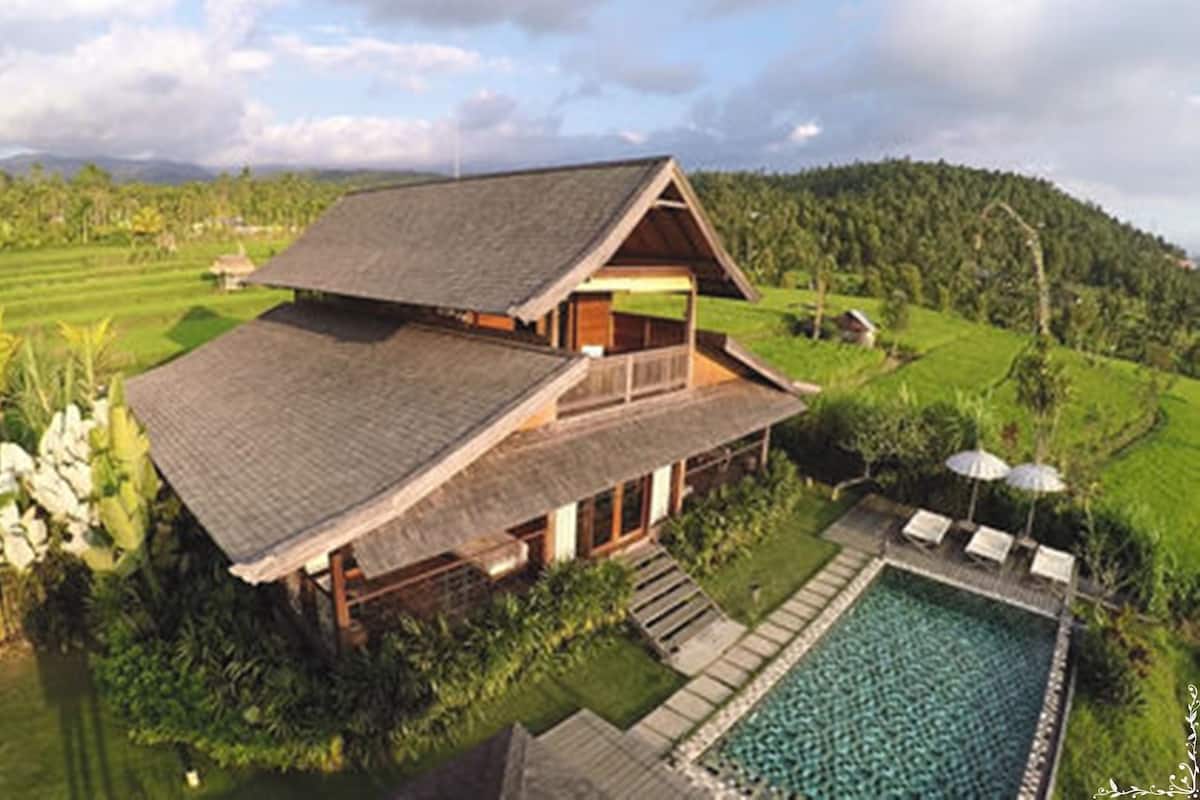 Villa, 3 Bedrooms | Egyptian cotton sheets, premium bedding, Select Comfort beds, minibar