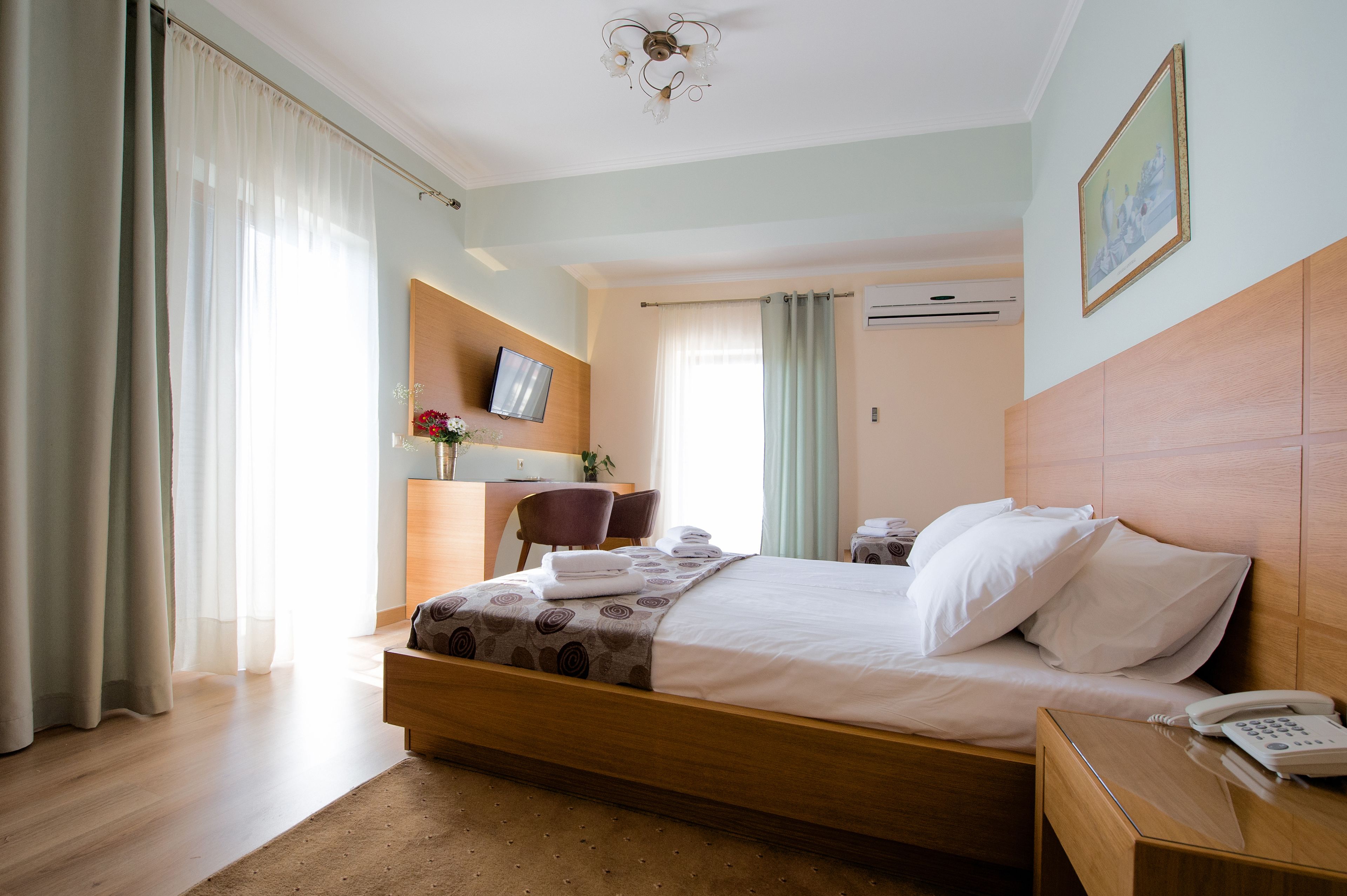 in-room business centre