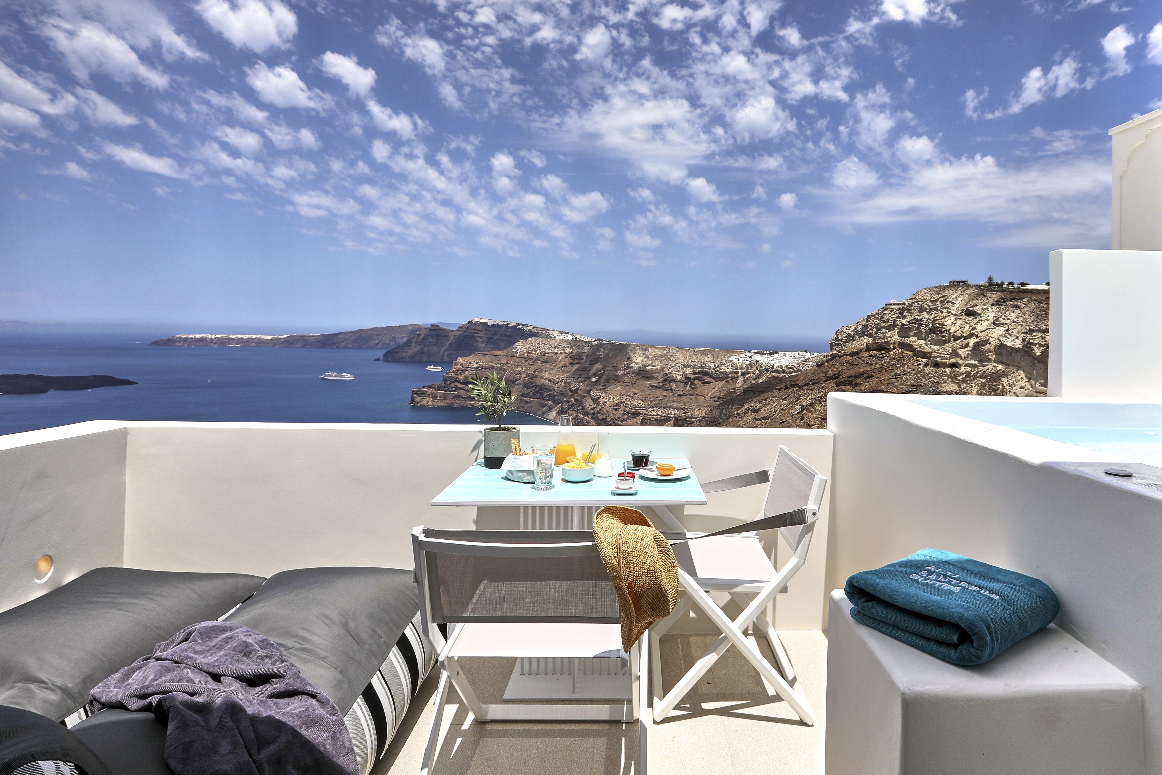 Photo - Alti Santorini Suites