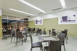 Restaurant - Soft Inn Belo Horizonte (Belo Horizonte)