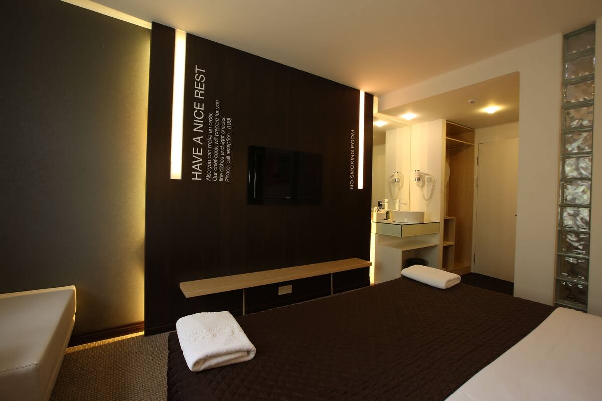 double room | premium bedding, down duvets, memory-foam beds, minibar