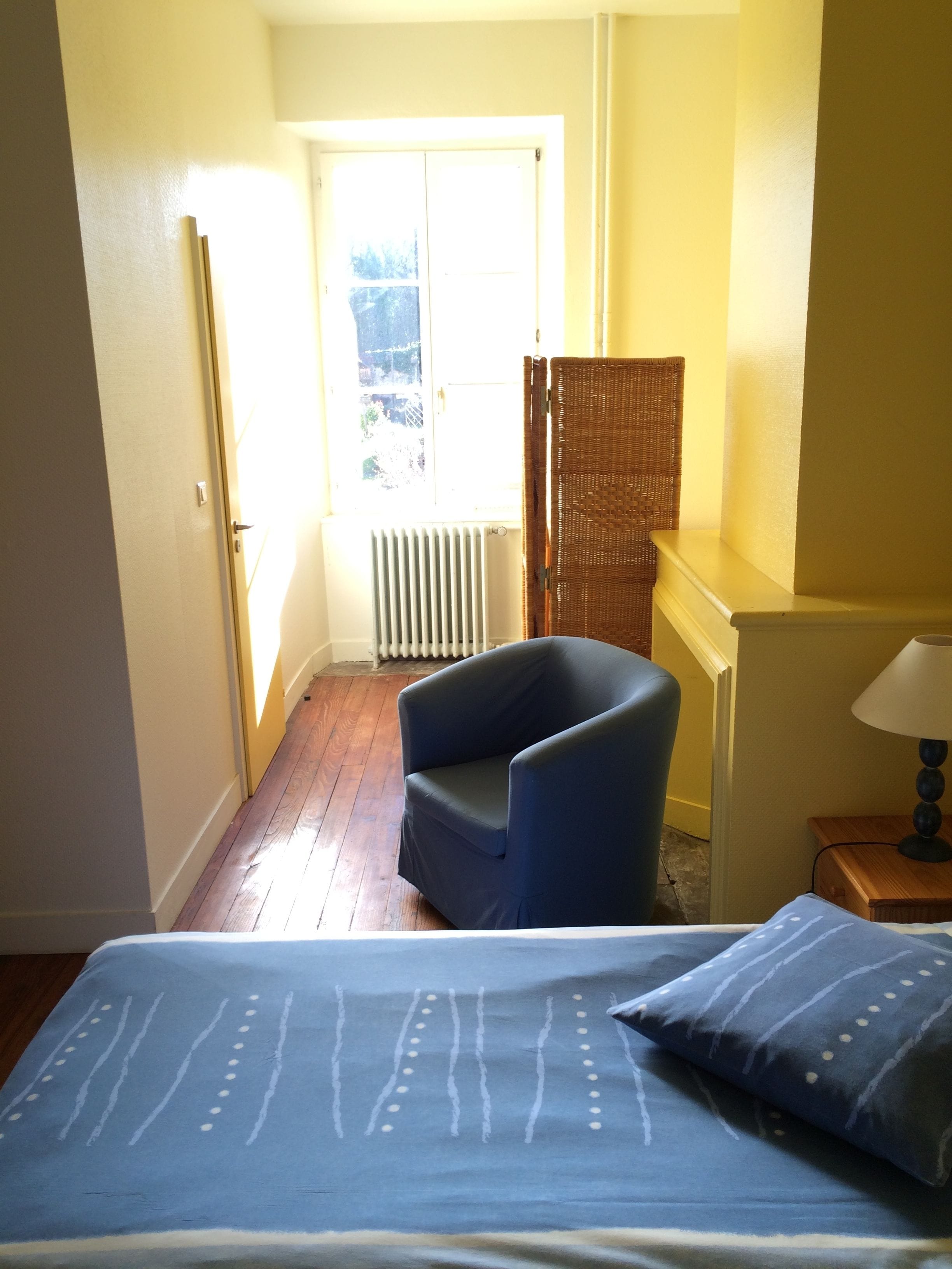 desk, iron/ironing board, free wifi, bed sheets