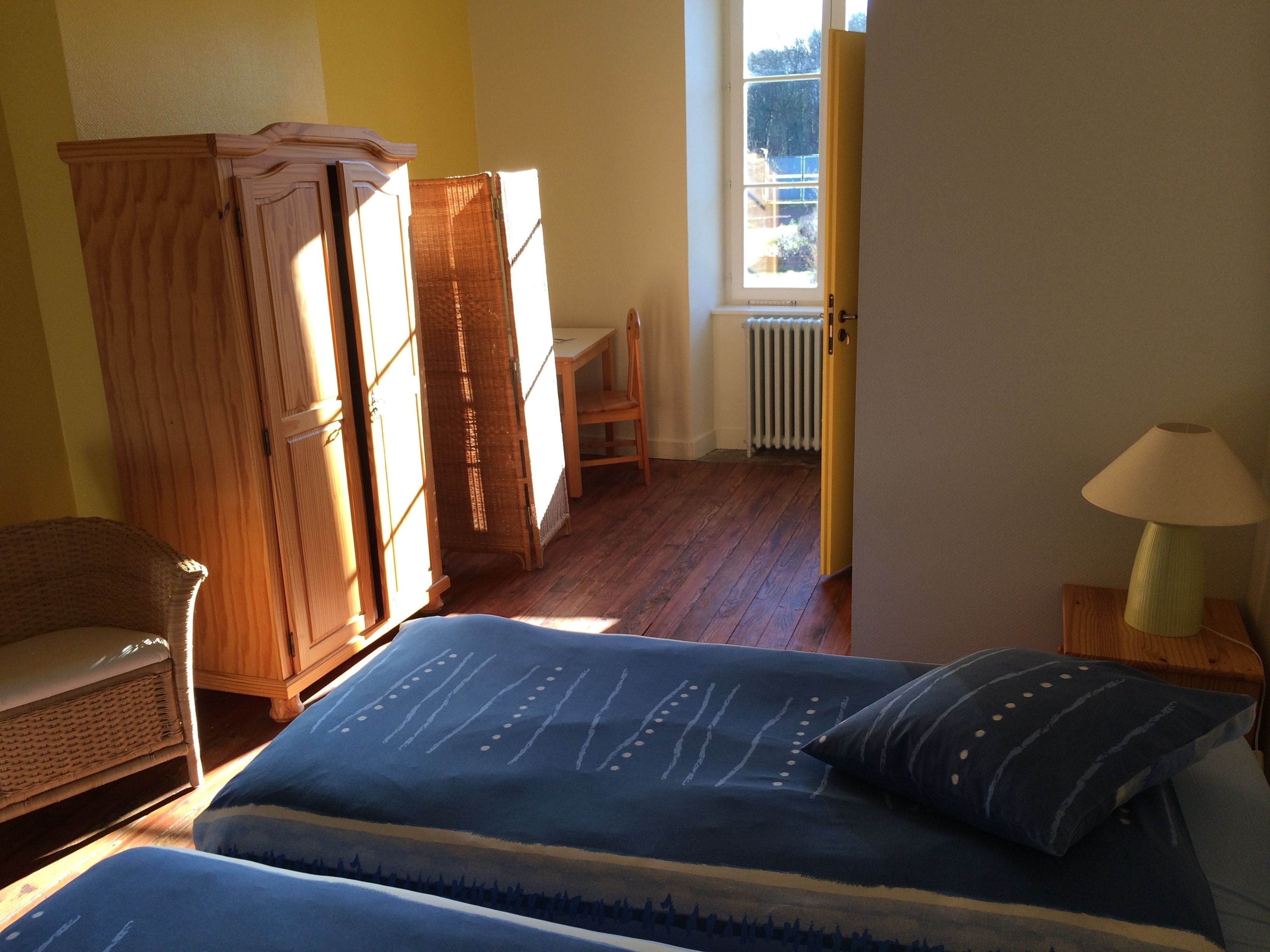 desk, iron/ironing board, free wifi, bed sheets